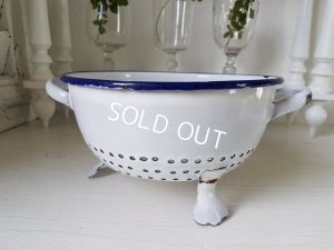 画像6: 白いホーロー猫脚コランダー