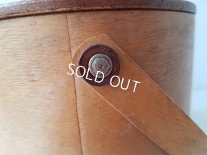 画像12: 木製ビスケットボックス