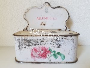 画像2: ブリキ製ローズ柄アリュメット缶