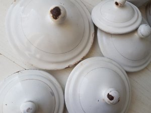 画像10: アンティ―クホーローローズ柄キャニスター