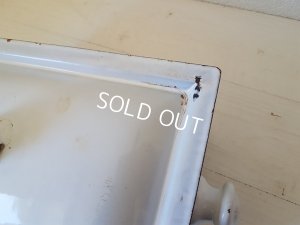 画像4: アンティ―ク白ホーローHerlingeケース