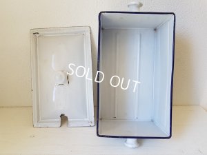 画像8: アンティ―ク白ホーローHerlingeケース