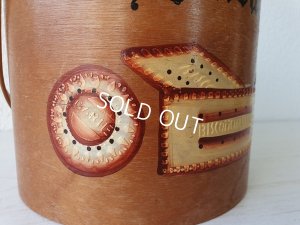 画像16: 木製ビスケットボックス