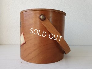 画像11: 木製ビスケットボックス