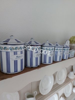 bbrosegarlandcanisters
