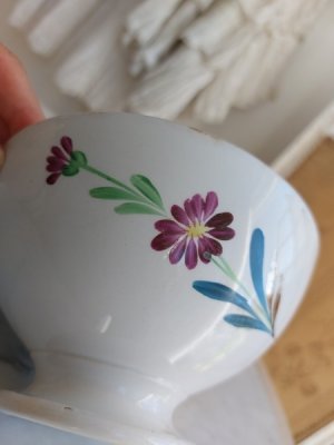 フランスアンティーク　クレイユモントロー　青い小花　カフェオレボウル ki23096_1.jpg