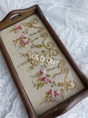 画像4: アンティークリボン刺繍トレイ