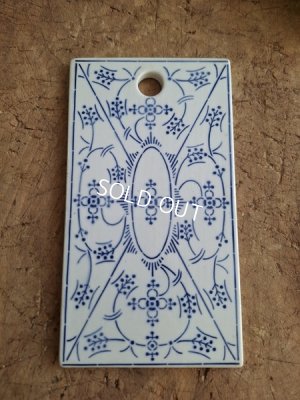 画像2: アンティークサクソニー柄カッティングボード