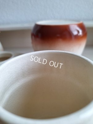 画像31: 陶器製のきのこキャニスター