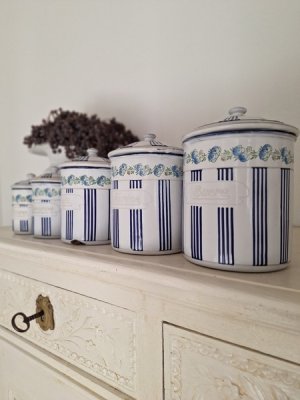 bbrosegarlandcanisters