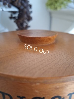 画像14: 木製ビスケットボックス