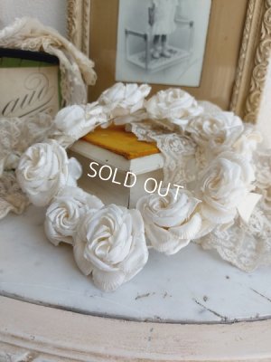 画像2: アンティーク布花冠