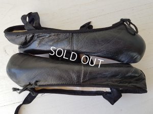 画像11: 黒いバレエシューズ