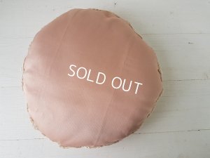 画像8: アンティークレースクッション