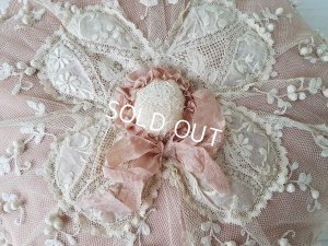画像2: アンティークレースクッション
