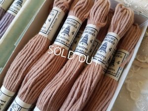 画像4: ボックス付DMCアンティーク刺繍糸セット