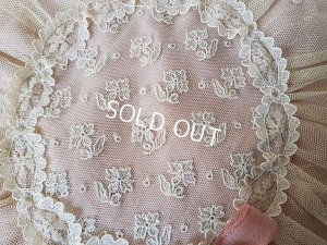 画像2: アンティークレースクッション