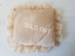 画像7: アンティークレースクッション