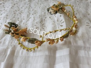 画像3: アンティ―クワックスフラワーティアラ