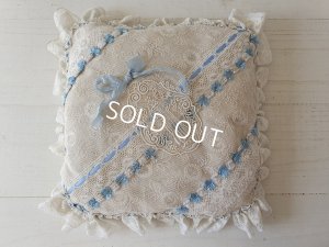 画像2: アンティ―クレースクッション