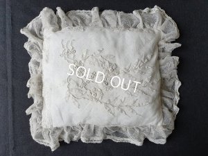 画像2: アンティークレースクッション