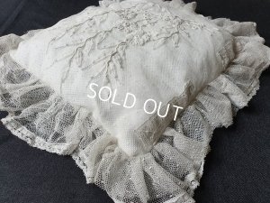 画像7: アンティークレースクッション