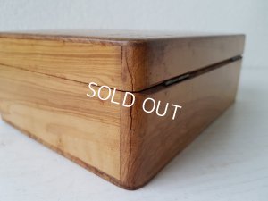 画像16: クッション付き小鳥柄モシュリンヌボックス