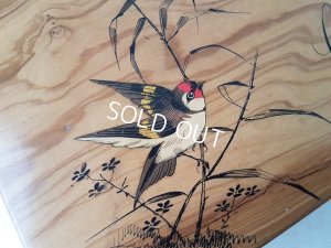 画像3: クッション付き小鳥柄モシュリンヌボックス