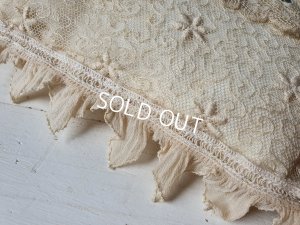 画像7: アンティークレースクッション