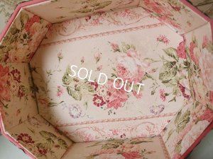画像4: 花柄刺繍カルトナージュボックス