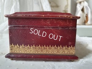 画像10: パープルクッション付ボックス