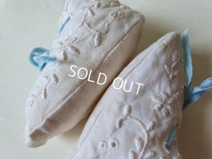 画像9: アンティークカット刺繍ベビーシューズ