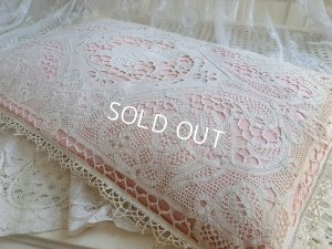 画像8: アンティークレースエンジェルクッション