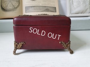 画像13: クッション付きボックス