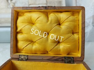 画像4: モシュリンヌすみれとミモザ柄クッション付きボックス