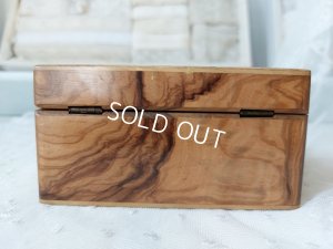 画像9: モシュリンヌすみれとミモザ柄クッション付きボックス