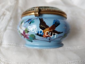 画像8: アンティーク陶器小鳥柄パウダージャー