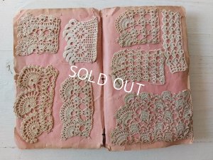画像7: アンティーククロッシェ編み刺繍サンプラー