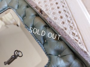 画像3: アンティーククッション付きボックス