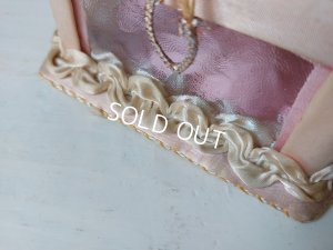 画像7: アンティーク布花装飾のガラスケース