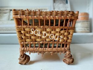 画像4: アンティーククッション付バスケット