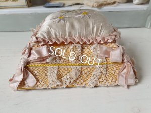 画像7: アンティーク花柄刺繍レース装飾ボックス