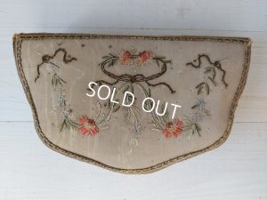 画像2: アンティークリボン刺繍ボックス