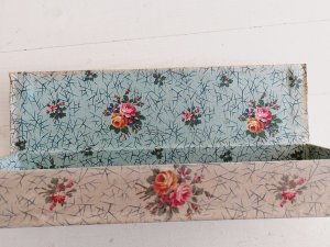 画像11: アンティークカルトナージュボックス