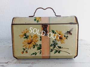 画像9: アンティークリボンと花柄ブリキバスケット