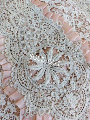 画像6: アンティークレースクッション