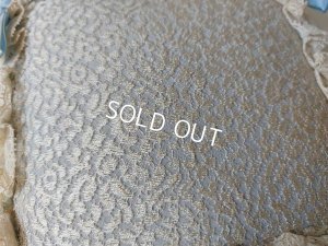 画像8: アンティークレースクッション