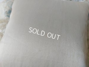 画像11: アンティークレースクッション