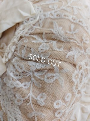 画像2: アンティークレースクッション