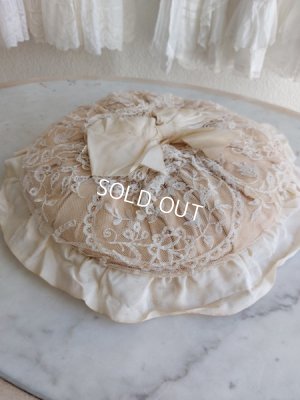 画像12: アンティークレースクッション